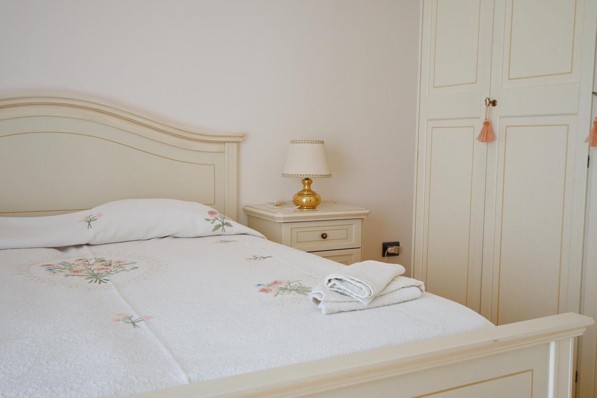 Lo Scorcio Sul Mare Apartment Formia Exterior foto
